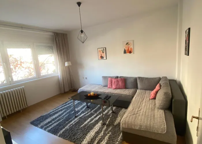 Valor * Скопье