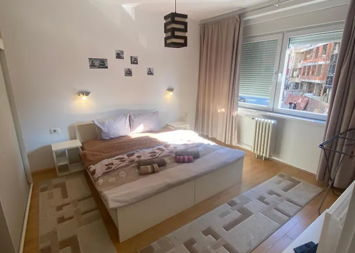 Апартаменты Valor *