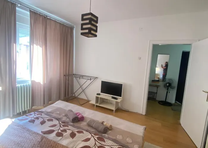 Valor * Скопье