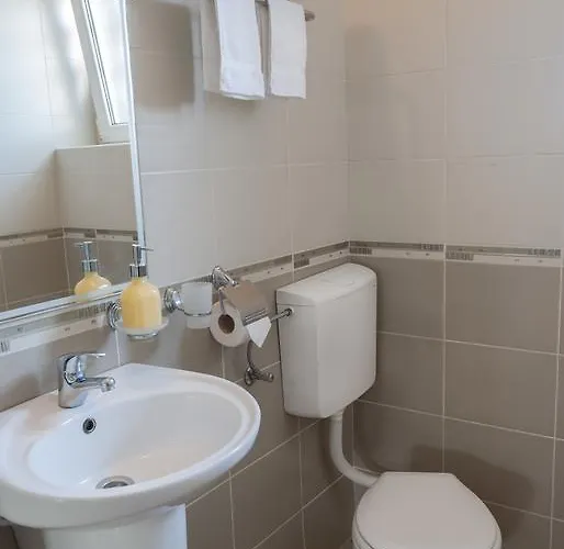 Апартаменты Valor *